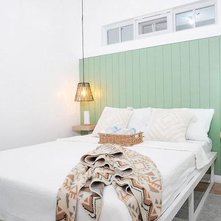 Urban Oasis Resort, Tarlac Ngoại thất bức ảnh