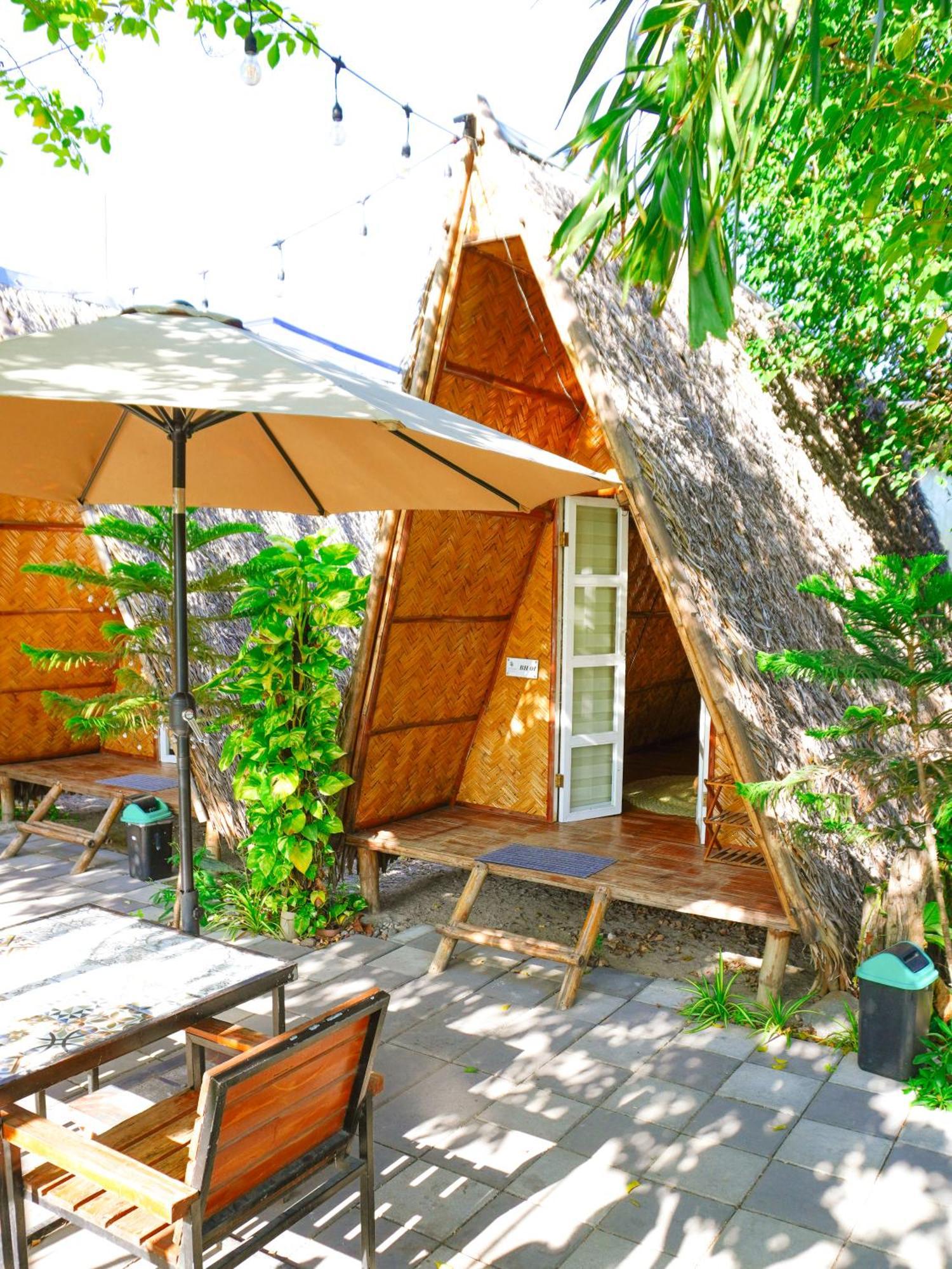 Urban Oasis Resort, Tarlac Ngoại thất bức ảnh