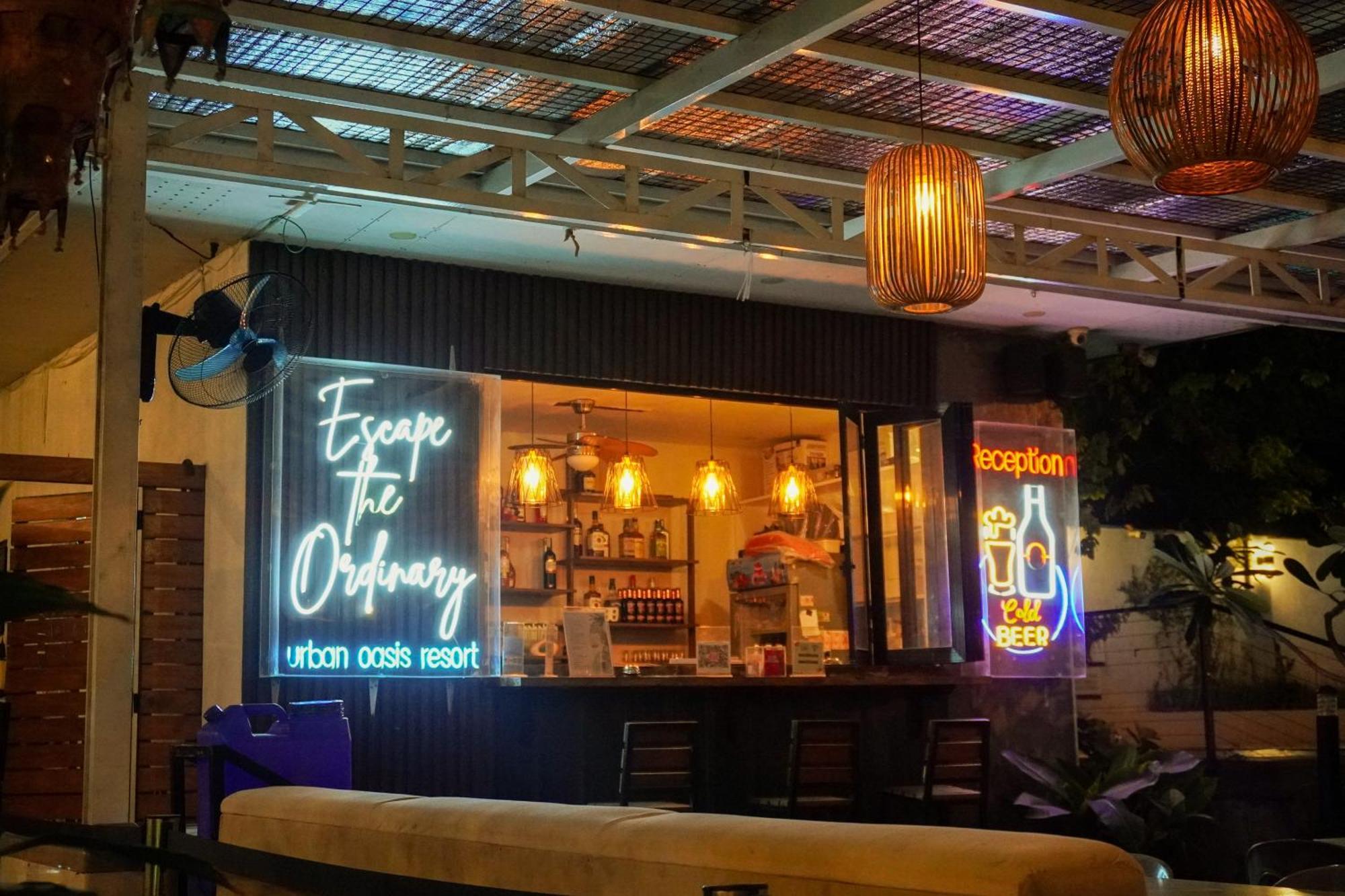 Urban Oasis Resort, Tarlac Ngoại thất bức ảnh