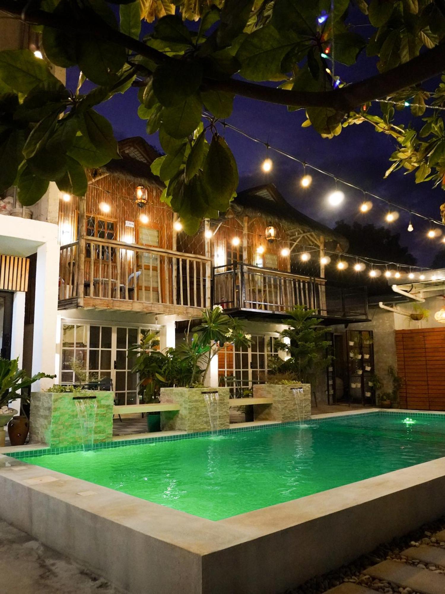 Urban Oasis Resort, Tarlac Ngoại thất bức ảnh