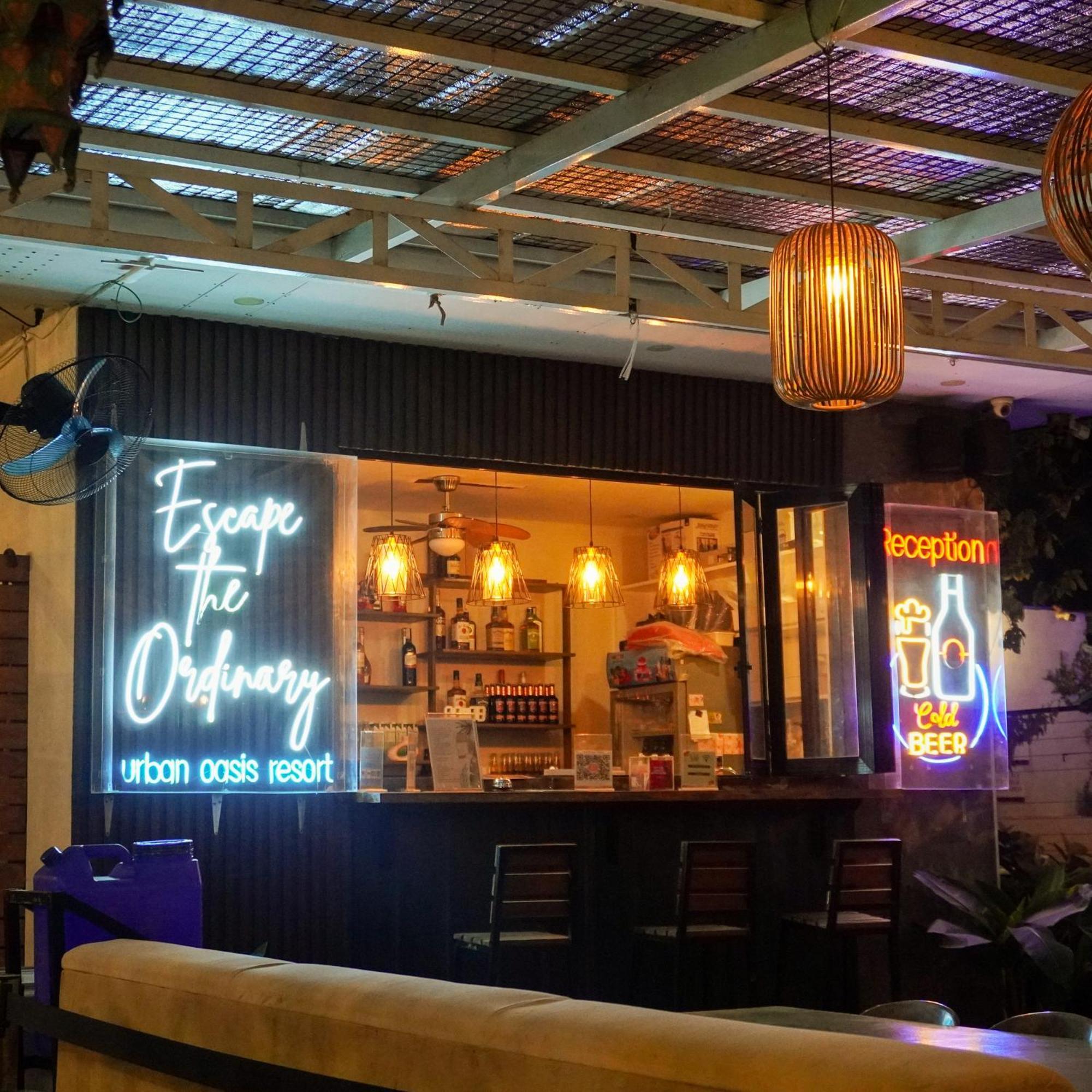 Urban Oasis Resort, Tarlac Ngoại thất bức ảnh