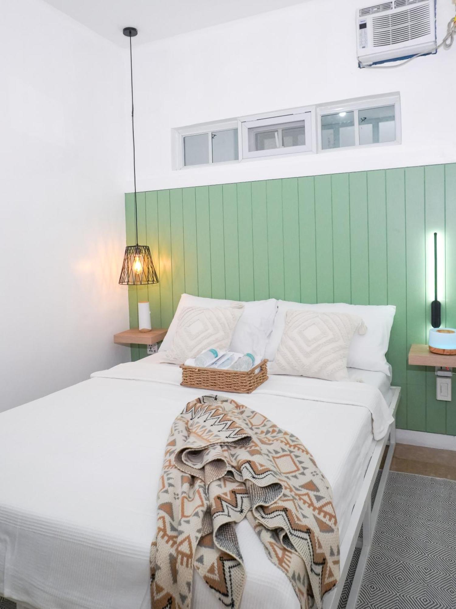 Urban Oasis Resort, Tarlac Ngoại thất bức ảnh